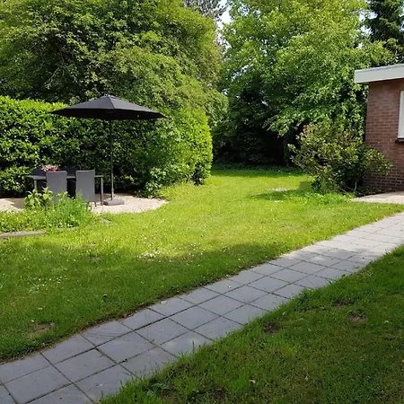 In Veluwe Near Forest Park, Cleaning Included Garderen